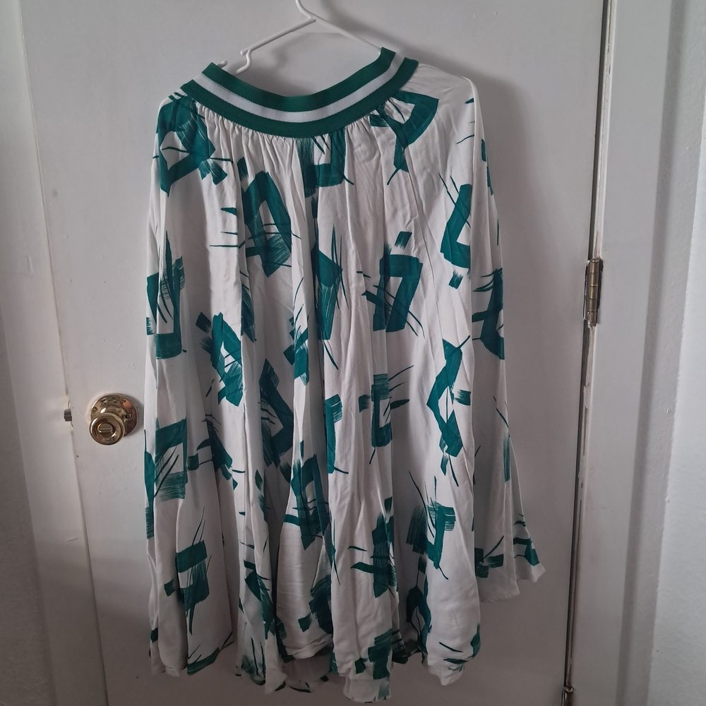 White and Green Patterned Skirt